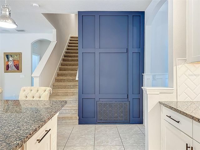 12144 LEDBURY COMMONS DRIVE, Gibsonton, FL 33534