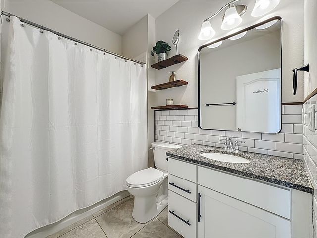 12144 LEDBURY COMMONS DRIVE, Gibsonton, FL 33534