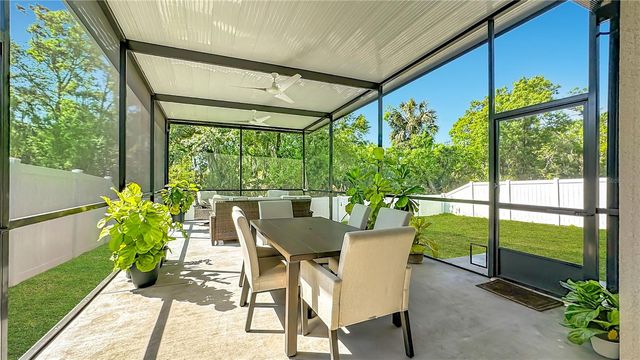 12144 LEDBURY COMMONS DRIVE, Gibsonton, FL 33534