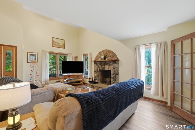 175 Blackberry Hill Road, Beacon Falls, CT 06403