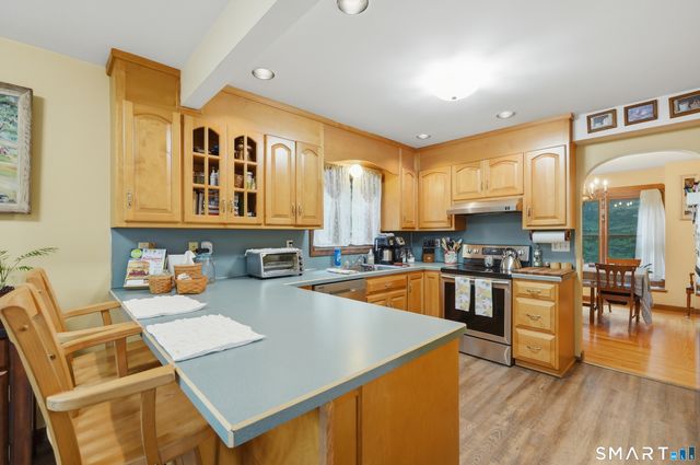 175 Blackberry Hill Road, Beacon Falls, CT 06403