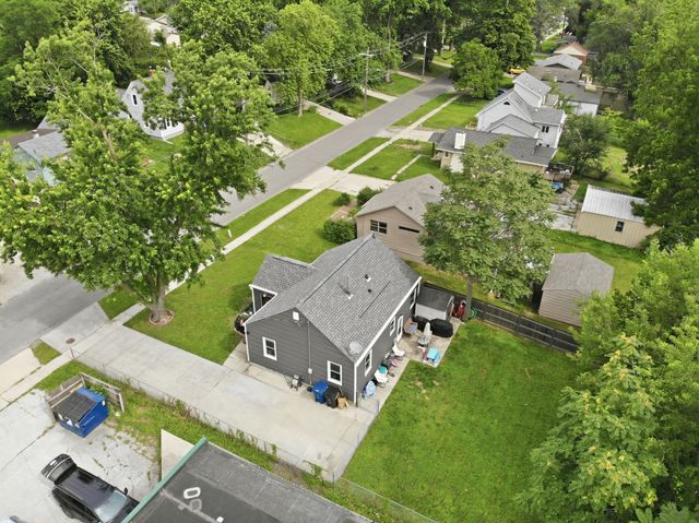 3807 50th Street, Des Moines, IA 50310