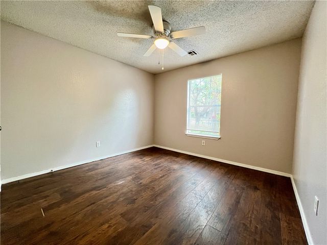 4338 W Chaparral Lane, Fayetteville, AR 72704