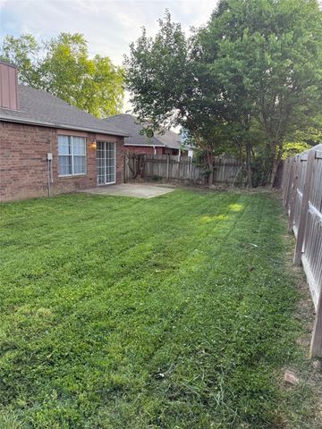 4338 W Chaparral Lane, Fayetteville, AR 72704