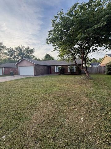 4338 W Chaparral Lane, Fayetteville, AR 72704