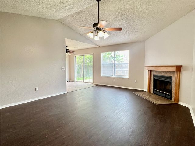 4338 W Chaparral Lane, Fayetteville, AR 72704