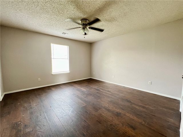 4338 W Chaparral Lane, Fayetteville, AR 72704