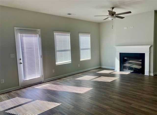 7439 Knoll Hollow Road, Lithonia, GA 30058