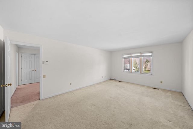 152 BUNTING DR, Wilmington, DE 19808