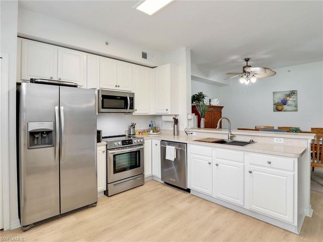 6816 Sterling Greens PL 1103, Naples, FL 34104