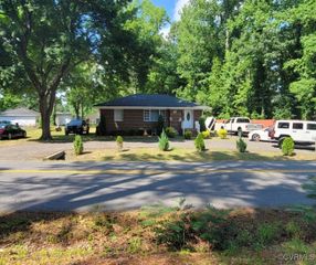 5946 Swanson Rd, Richmond, VA 23225