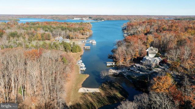 260 DEERFIELD PLACE, Mineral, VA 23117