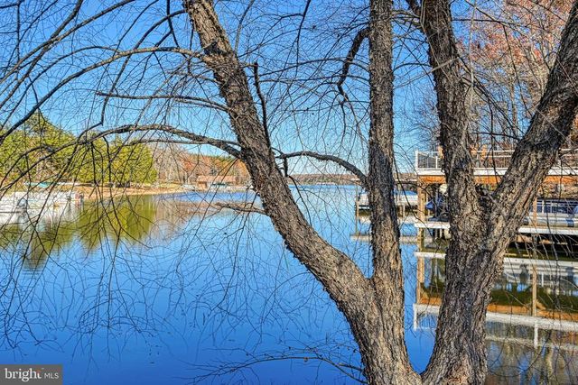 260 DEERFIELD PLACE, Mineral, VA 23117