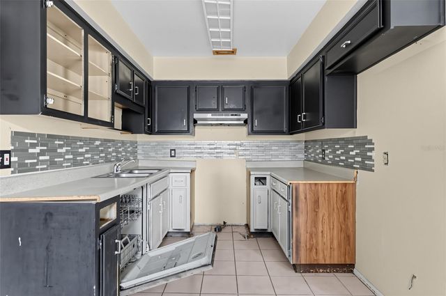 4615 LIGHTHOUSE CIRCLE 116, Orlando, FL 32808
