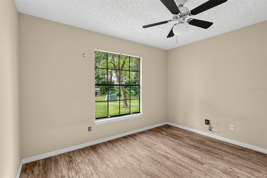 Image 20 of property listing at 4615 LIGHTHOUSE CIRCLE 116, Orlando, FL 32808