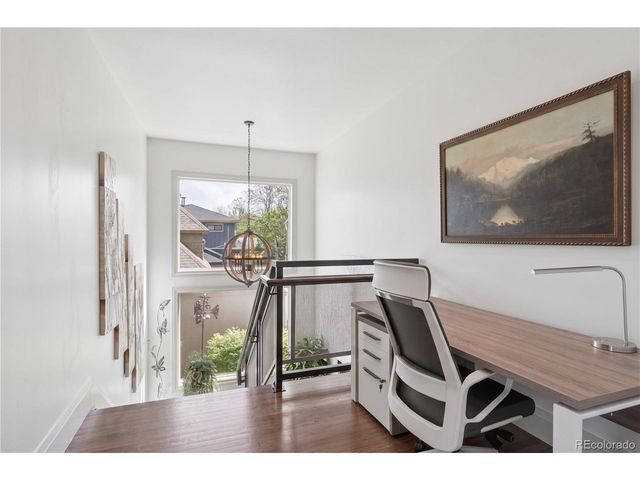 2335 N Glencoe St, Denver, CO 80207
