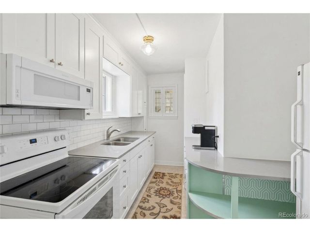 2335 N Glencoe St, Denver, CO 80207