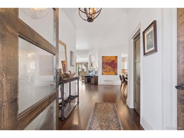 2335 N Glencoe St, Denver, CO 80207