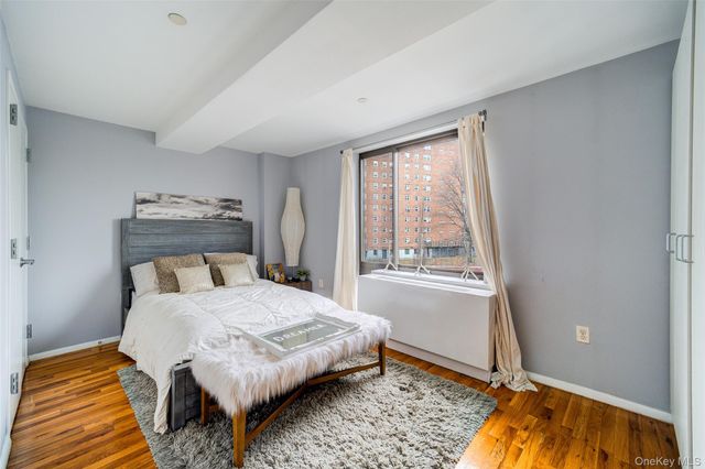 150 Featherbed Lane 4B, Bronx, NY 10452
