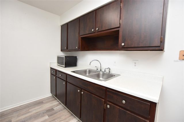 619 ROBIN ROAD 2, Lakeland, FL 33803