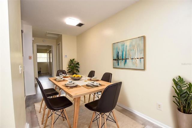 619 ROBIN ROAD 2, Lakeland, FL 33803