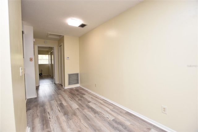 619 ROBIN ROAD 2, Lakeland, FL 33803