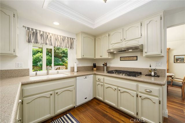 24772 Weyburn, Laguna Hills, CA 92653