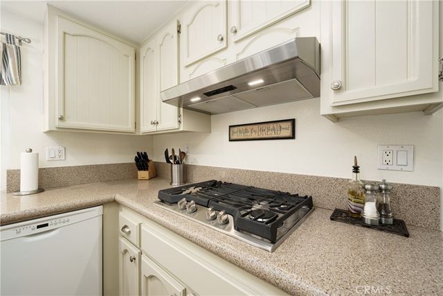 24772 Weyburn, Laguna Hills, CA 92653