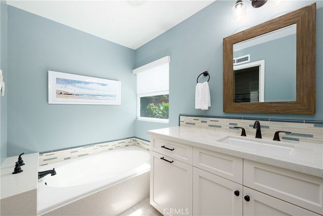 24772 Weyburn, Laguna Hills, CA 92653