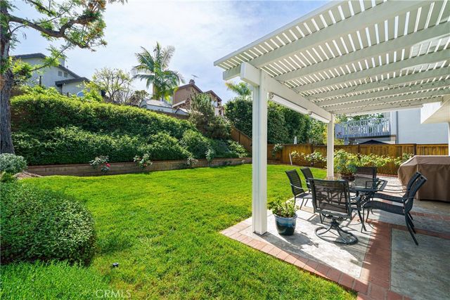 24772 Weyburn, Laguna Hills, CA 92653