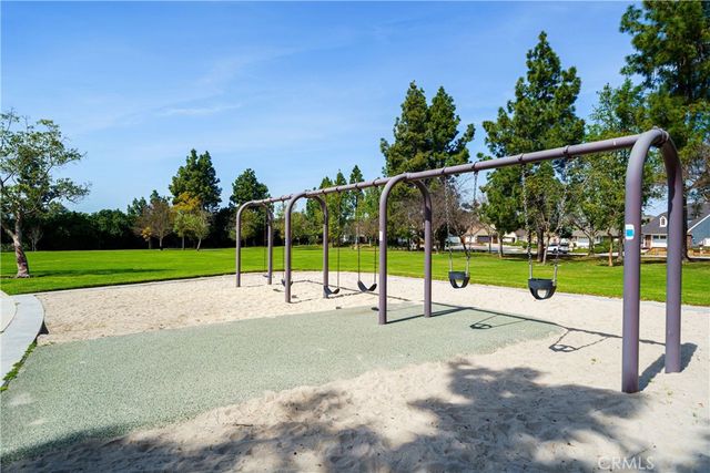 24772 Weyburn, Laguna Hills, CA 92653