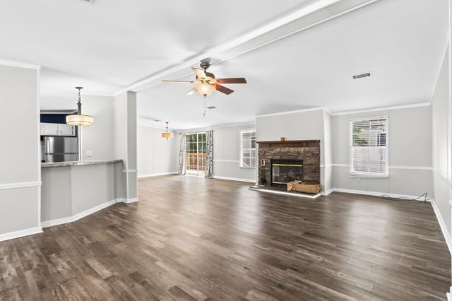 500 Folly Estates Dr., Myrtle Beach, SC 29588