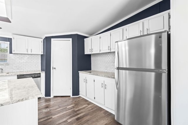 500 Folly Estates Dr., Myrtle Beach, SC 29588
