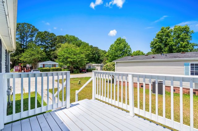 500 Folly Estates Dr., Myrtle Beach, SC 29588
