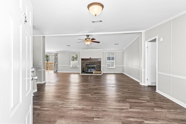 500 Folly Estates Dr., Myrtle Beach, SC 29588