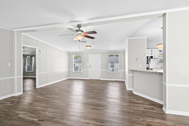 500 Folly Estates Dr., Myrtle Beach, SC 29588
