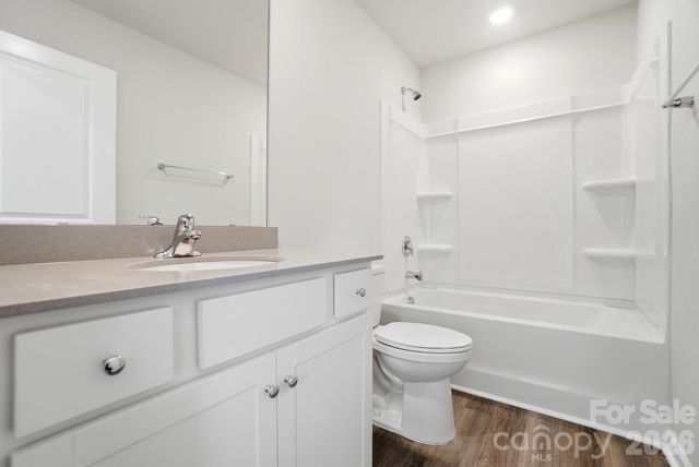 1207 Suncrest Avenue, Statesville, NC 28677