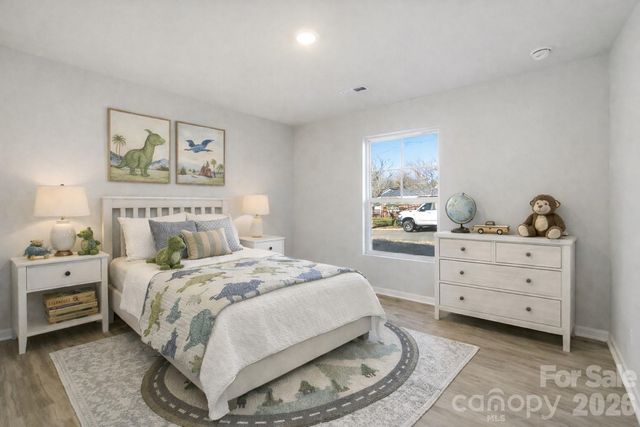 1207 Suncrest Avenue, Statesville, NC 28677