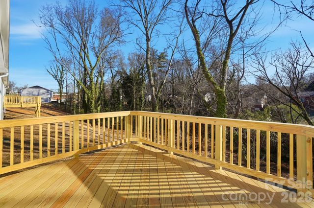 1207 Suncrest Avenue, Statesville, NC 28677