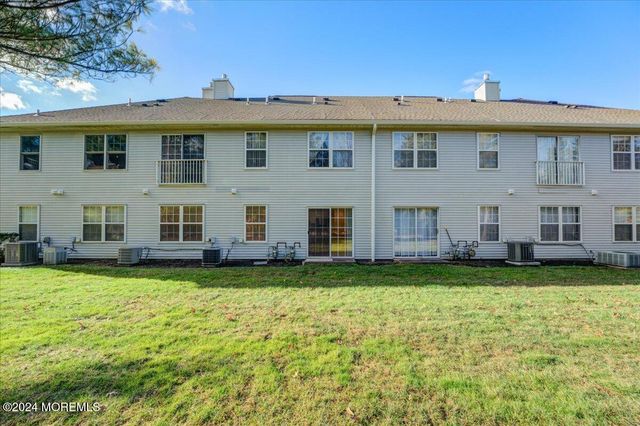 785 Banyan Court, Marlboro, NJ 07746