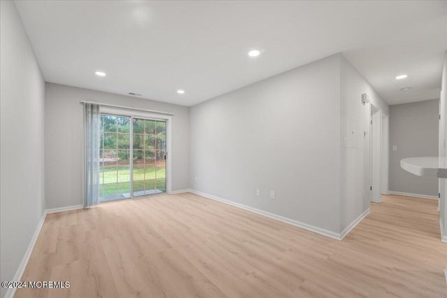 785 Banyan Court, Marlboro, NJ 07746