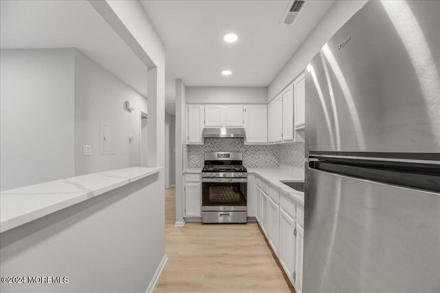 785 Banyan Court, Marlboro, NJ 07746