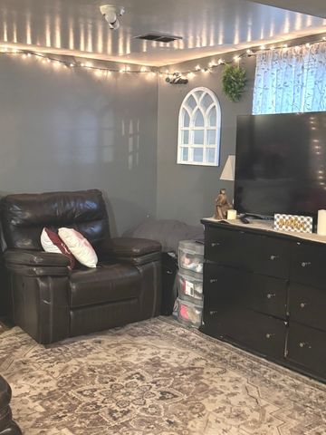 14241 S Marquette Avenue, Burnham, IL 60633