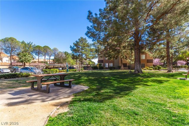 2200 South Fort Apache Road 1093, Las Vegas, NV 89117