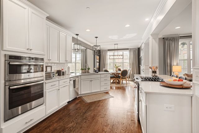 1041 Lawson Ln, Nolensville, TN 37135