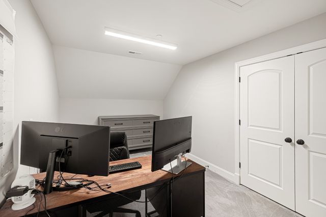 1041 Lawson Ln, Nolensville, TN 37135