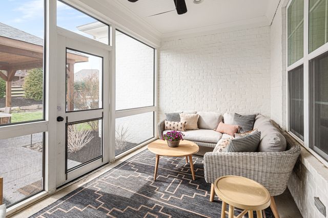 1041 Lawson Ln, Nolensville, TN 37135