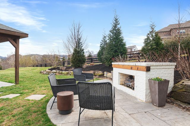 1041 Lawson Ln, Nolensville, TN 37135