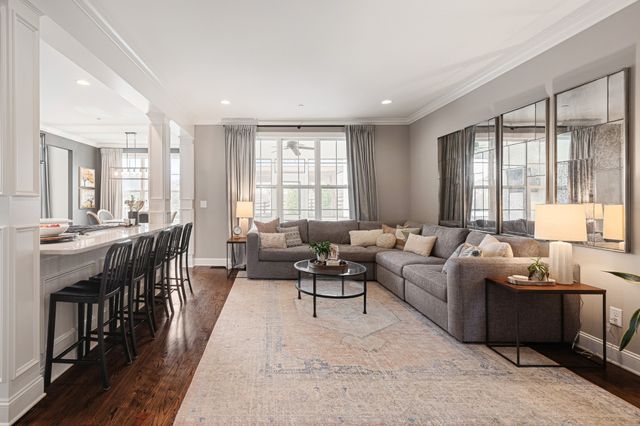 1041 Lawson Ln, Nolensville, TN 37135