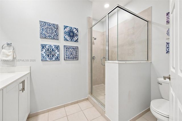 156 SW 185th Way, Pembroke Pines, FL 33029